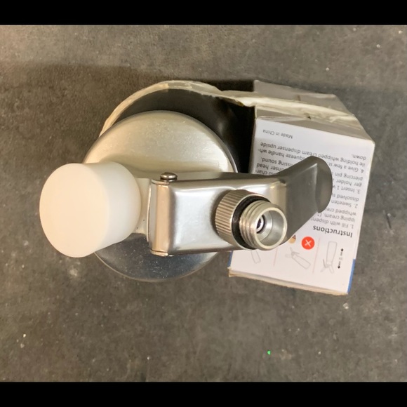 Eur Kitchen Professional Whipped Cream Dispenser. - Picture 5 of 5